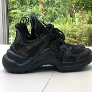 Louis Vuitton Sneakers